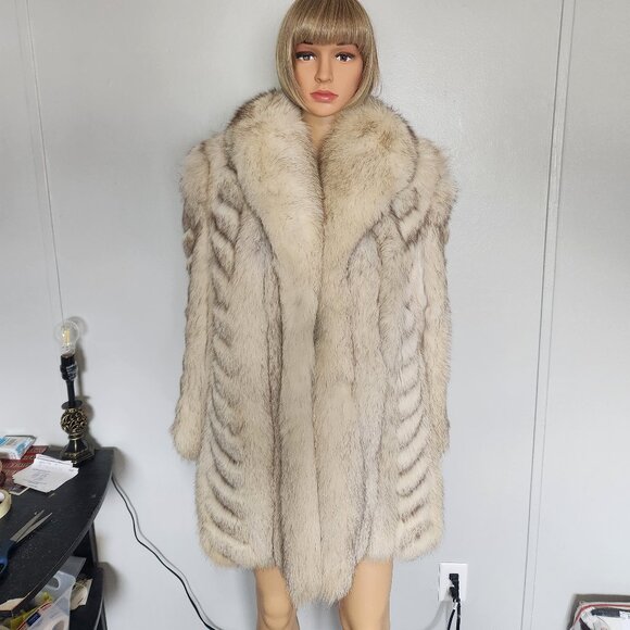 #626 Fox fur coat
